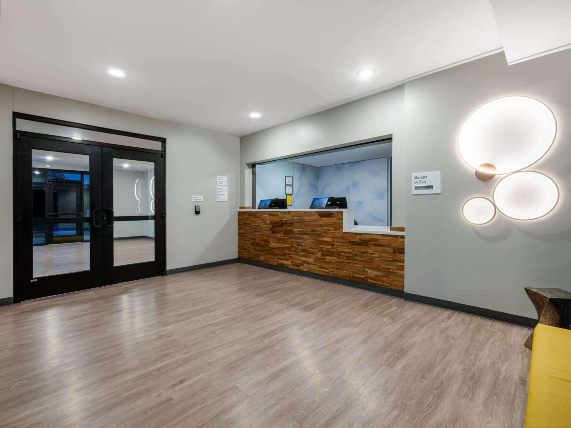 Echo Suites Extended Stay By Wyndham Indianapolis Ameriplex Eksteriør bilde